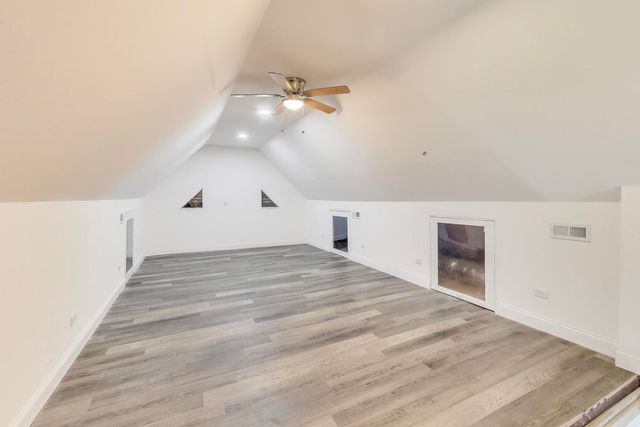 407 La Fox River Drive, Algonquin, IL 60102