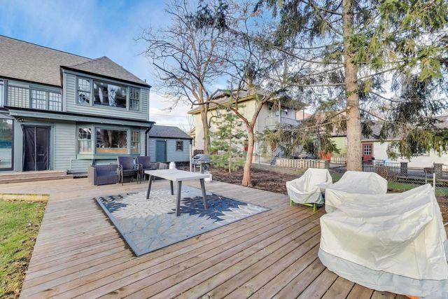 407 La Fox River Drive, Algonquin, IL 60102