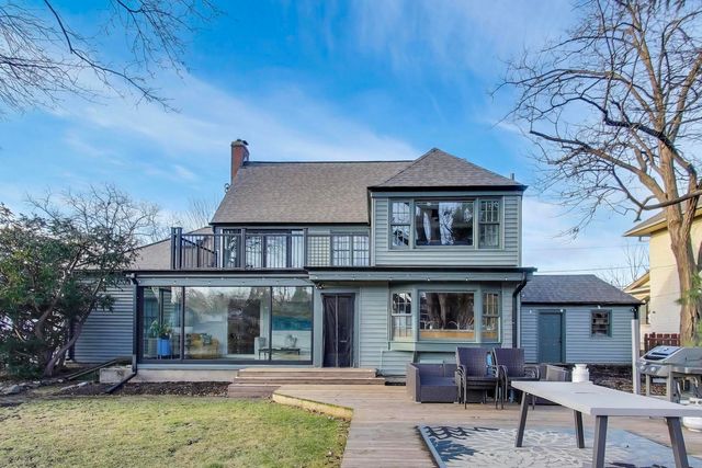 407 La Fox River Drive, Algonquin, IL 60102