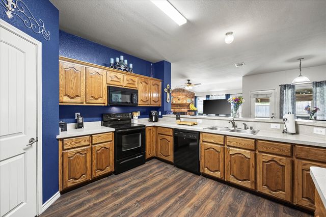 3220 Overstreet Lane, Royse City, TX 75189