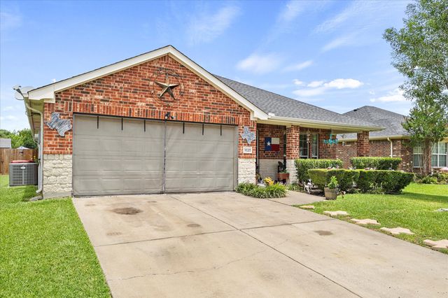 3220 Overstreet Lane, Royse City, TX 75189