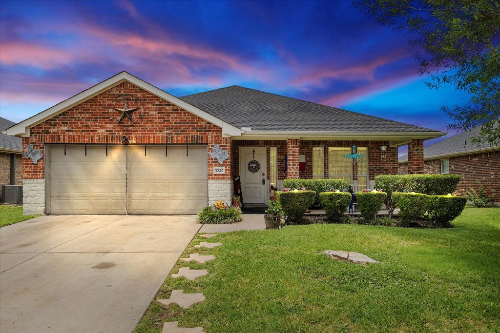 3220 Overstreet Lane, Royse City, TX 75189