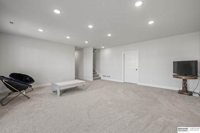 11702 S 189th Street, Gretna, NE 68022