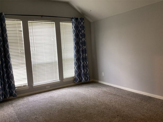 9121 Rose Court, Fort Worth, TX 76244