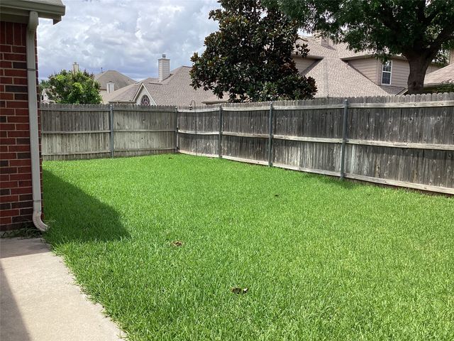 9121 Rose Court, Fort Worth, TX 76244