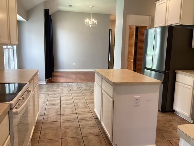 9121 Rose Court, Fort Worth, TX 76244