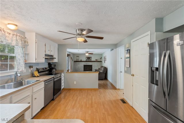 1038 Concord Drive, Medina, OH 44256