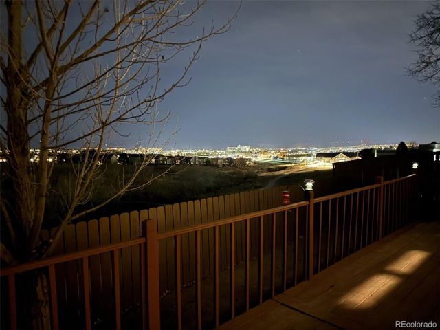 556 Longfellow Ln, Highlands Ranch, CO 80126