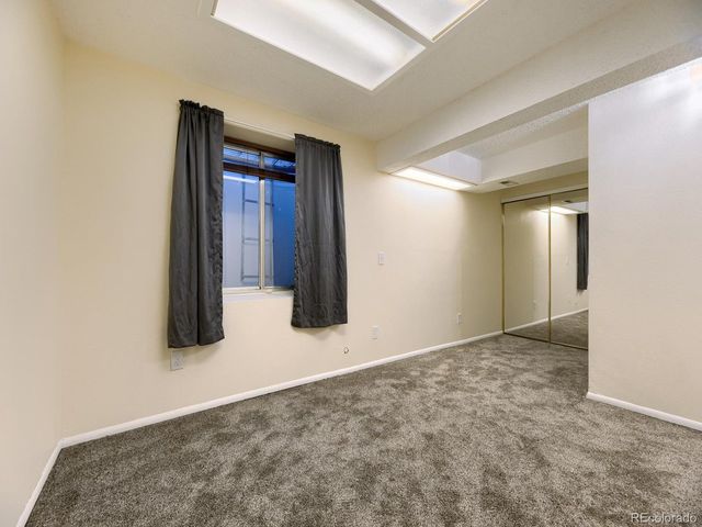 556 Longfellow Ln, Highlands Ranch, CO 80126
