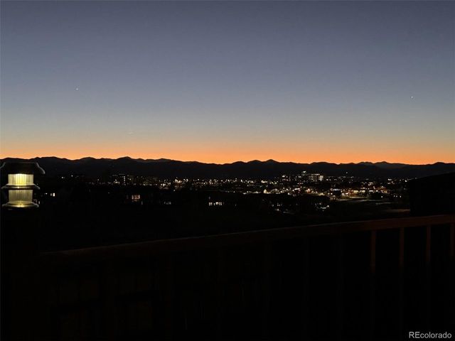 556 Longfellow Ln, Highlands Ranch, CO 80126