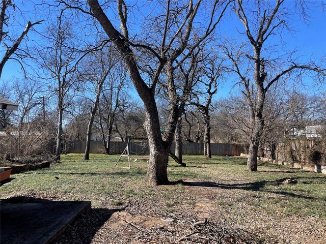 820 Plum Street, Graham, TX 76450