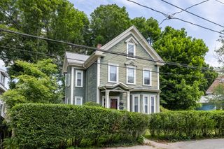 55 Maple St B, Milton, MA 02186