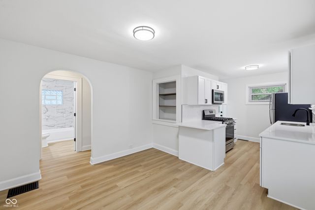 4921 Crittenden Avenue, Indianapolis, IN 46205