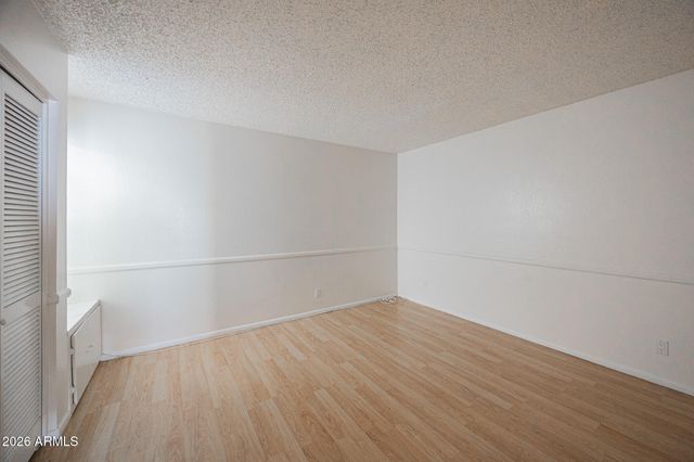2606 E WINDSOR Avenue, Phoenix, AZ 85008