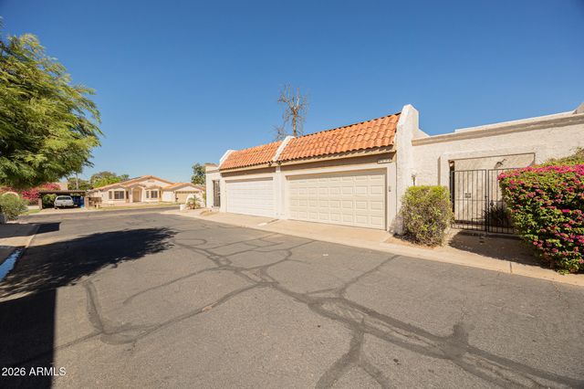 2606 E WINDSOR Avenue, Phoenix, AZ 85008