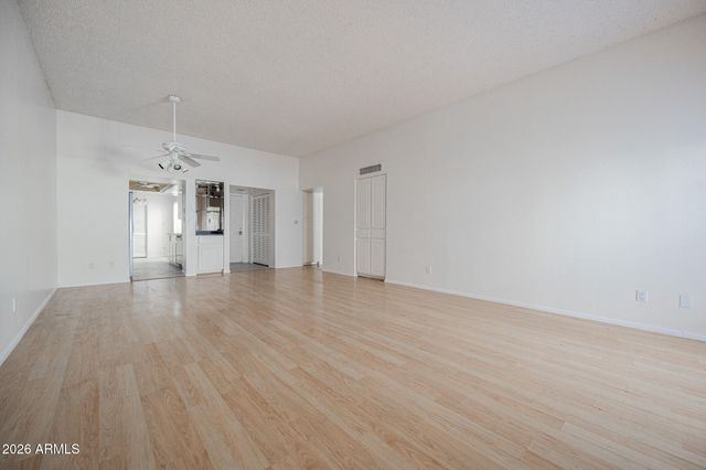 2606 E WINDSOR Avenue, Phoenix, AZ 85008