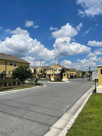 9884 RED EAGLE DRIVE, Orlando, FL 32825