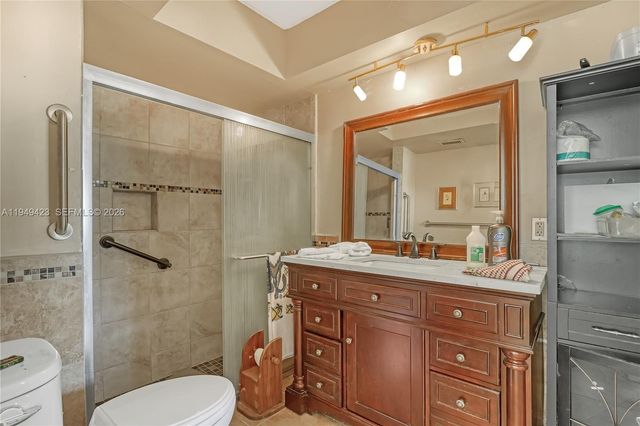 5703 Ainsley Ct, Boynton Beach, FL 33437