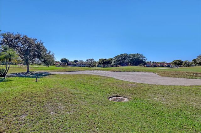 5703 Ainsley Ct, Boynton Beach, FL 33437