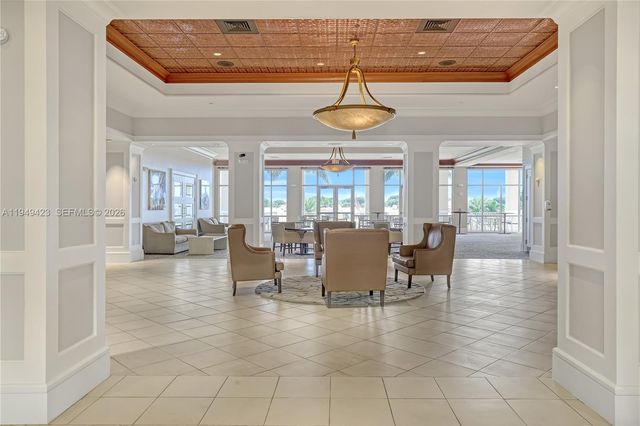 5703 Ainsley Ct, Boynton Beach, FL 33437