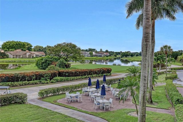 5703 Ainsley Ct, Boynton Beach, FL 33437