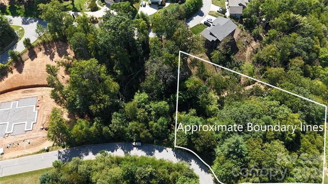 27 Heritage Park Drive, Fairview, NC 28730