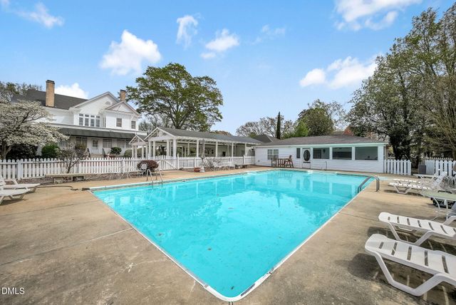 309 W Divine Street, Dunn, NC 28334