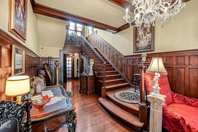 309 W Divine Street, Dunn, NC 28334
