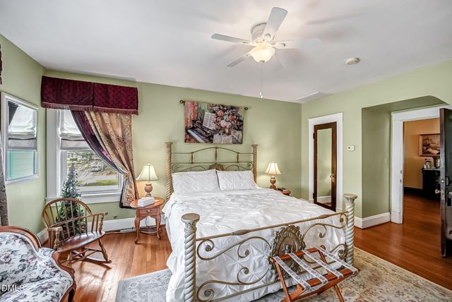309 W Divine Street, Dunn, NC 28334