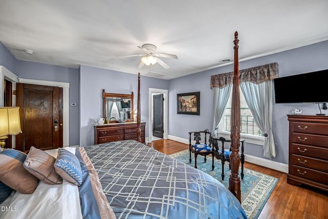 309 W Divine Street, Dunn, NC 28334