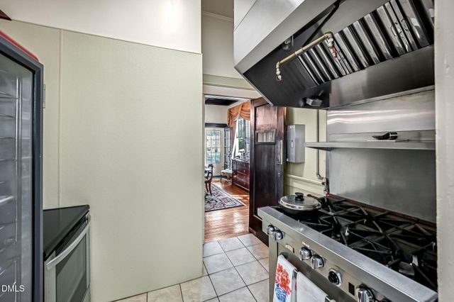 309 W Divine Street, Dunn, NC 28334