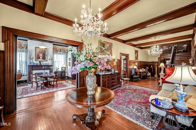309 W Divine Street, Dunn, NC 28334