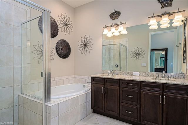 11122 Esteban DR, Fort Myers, FL 33912