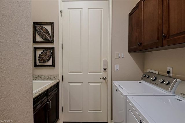 11122 Esteban DR, Fort Myers, FL 33912