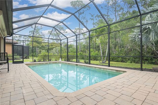 11122 Esteban DR, Fort Myers, FL 33912