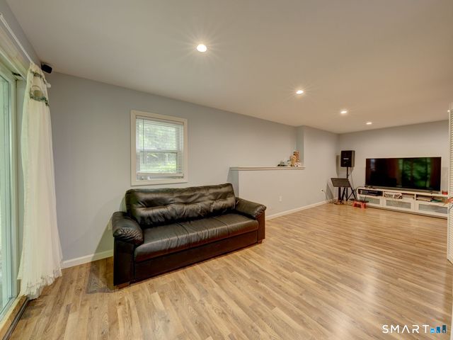 58 Old Towne Road 58, Cheshire, CT 06410