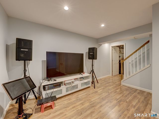 58 Old Towne Road 58, Cheshire, CT 06410