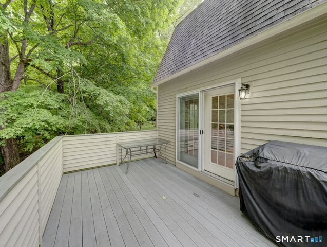 58 Old Towne Road 58, Cheshire, CT 06410