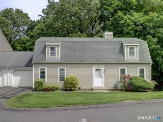 58 Old Towne Road 58, Cheshire, CT 06410