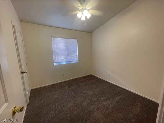 7117 Old Village Avenue, Las Vegas, NV 89129