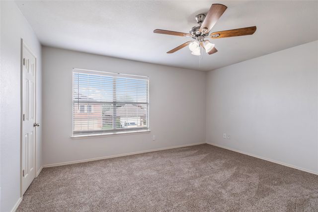 10413 Wood Leaf Court, Fort Worth, TX 76244