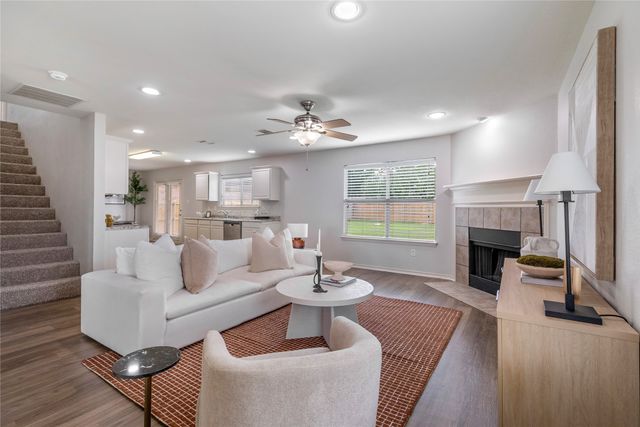 10413 Wood Leaf Court, Fort Worth, TX 76244