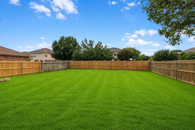 10413 Wood Leaf Court, Fort Worth, TX 76244