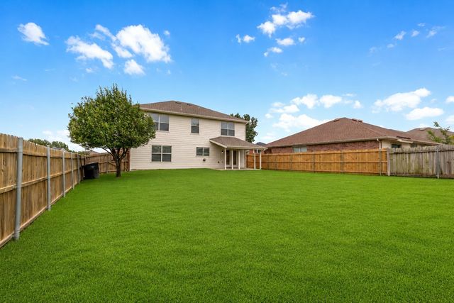 10413 Wood Leaf Court, Fort Worth, TX 76244