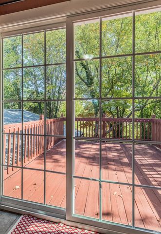 712 Mahrenholz Avenue, Evansville, IN 47712