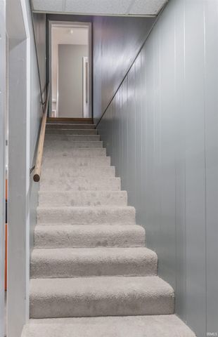 712 Mahrenholz Avenue, Evansville, IN 47712