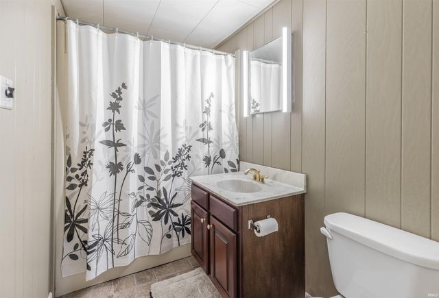 712 Mahrenholz Avenue, Evansville, IN 47712