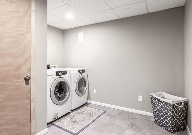 712 Mahrenholz Avenue, Evansville, IN 47712