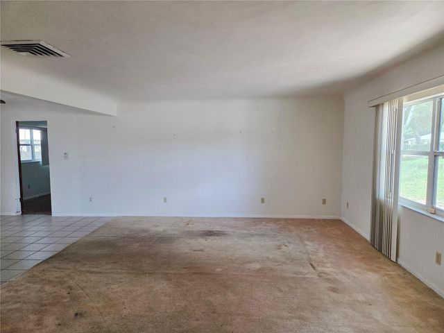 416 6TH ST S, Dundee, FL 33838