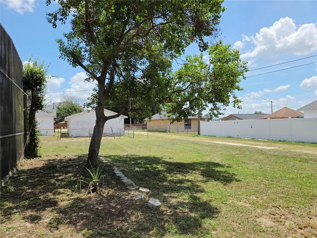 416 6TH ST S, Dundee, FL 33838